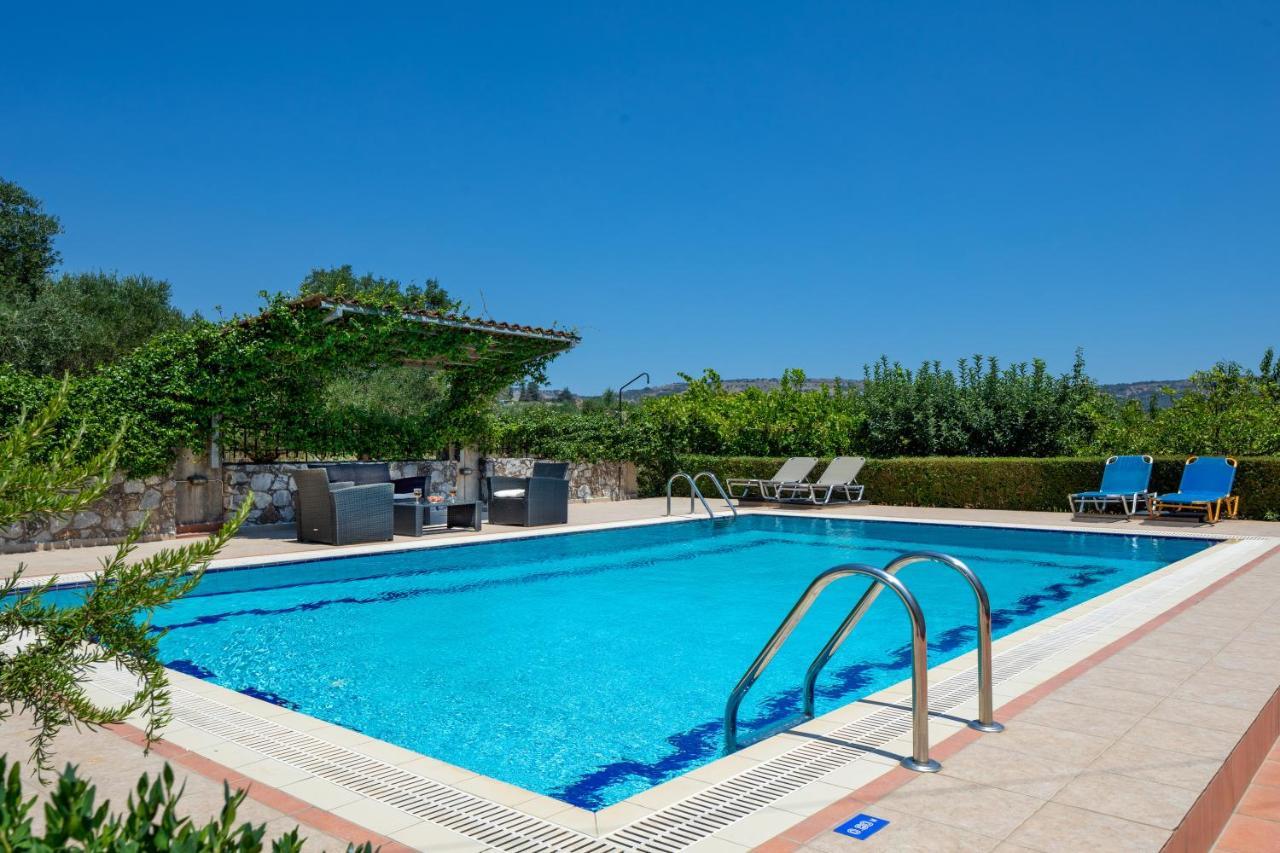 Villa Marianna Vryses Экстерьер фото