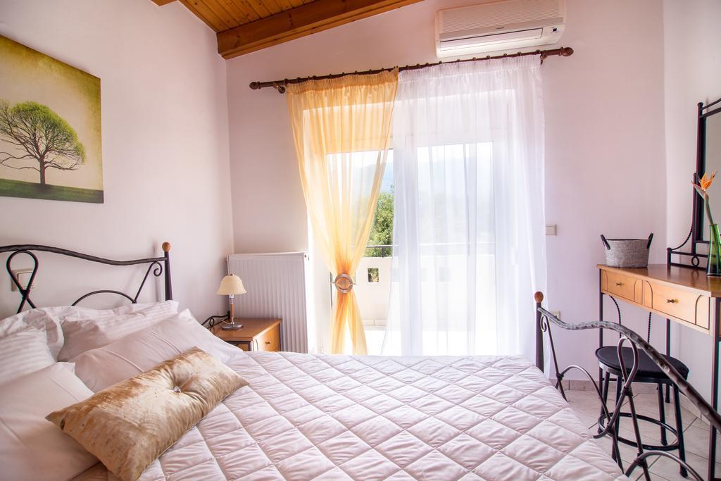 Villa Marianna Vryses Экстерьер фото